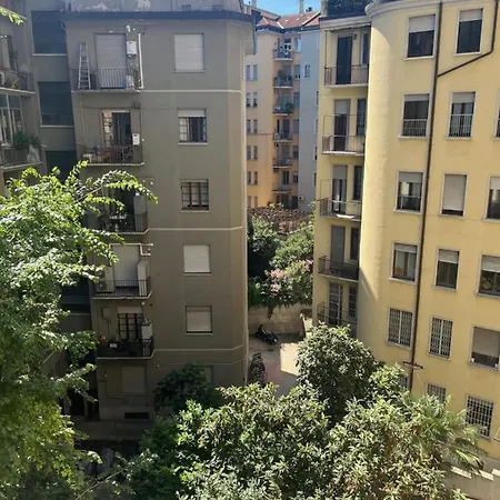 Porta Venezia Apartment
