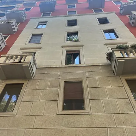 Porta Venezia Apartment