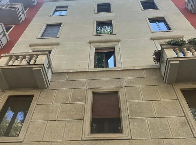 Porta Venezia Apartment